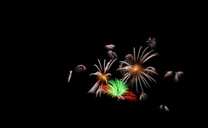 当寺の東屋から見える花火
