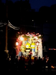 夜も山車が運行されました